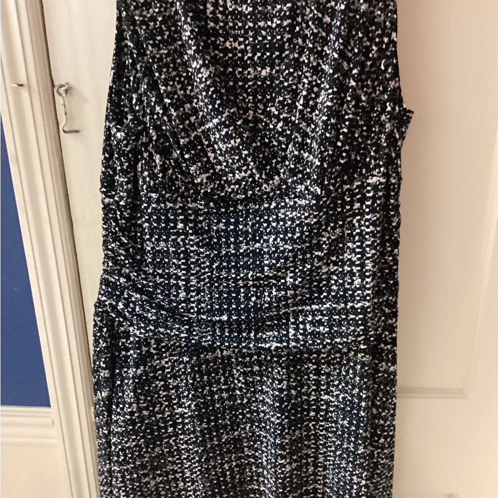 Women’s Jones New York sleeveless A line dress-Size 18 W- Pre-Owned
